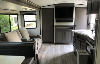 2021 Cruiser Embrace EL280