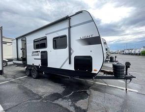 Keystone RV Coleman Light 22BX