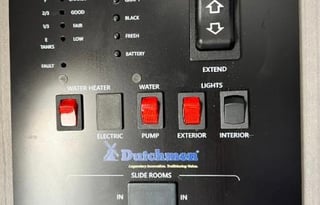 2022 Dutchmen RV Coleman Lantern LT Series 274BH