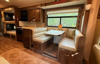 "Redhawk Rambler" Jayco Redhawk M-31F