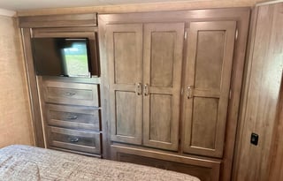 Lost Boys Adventures Minnie Winnie