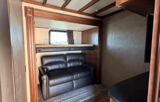 Ultimate Family Retreat on Wheels – 3 Bedrooms