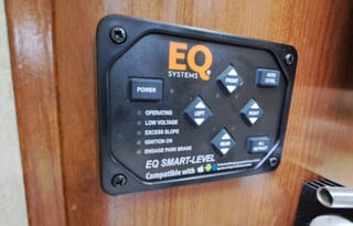 2008 Fleetwood RV Tioga 31M - Self Leveling