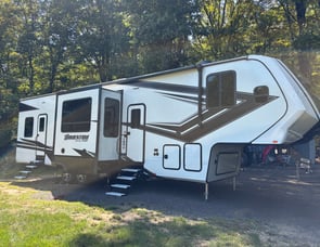 Grand Design Momentum G-Class 350G