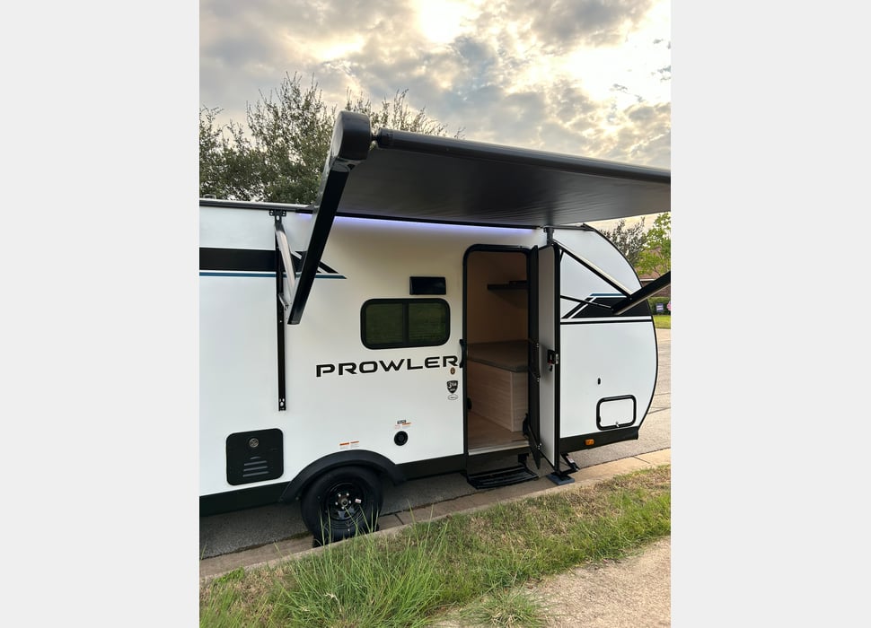 Travel Trailer rentals in Austin