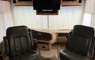 2001 Newmar Kountry Star KSCA3651