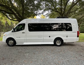 Coachmen RV Galleria 24T