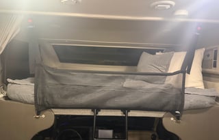 Lux Class C-Solar/Gen–Sleeps 8+, Free Wifi, PetsOK