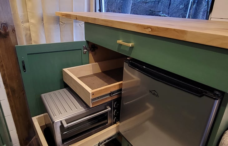 Under-counter storage