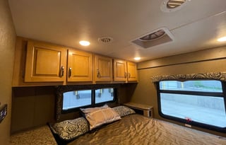 Jackpot Joe RV (Bellagio) Unlimited Miles  8 Sleep
