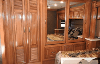 Home on the Road - 37ft Luxury RV