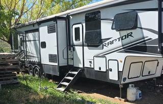 2022 Keystone RV Raptor 429