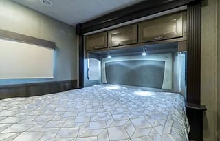 2021 NeXus RV Wraith 33W