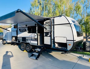 Coachmen RV Apex Nano 208BHS