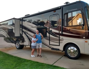 Fleetwood RV Bounder Classic 34B