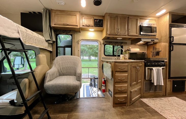 TV out so everyone can watch a movie together or snuggled up on the top bunk