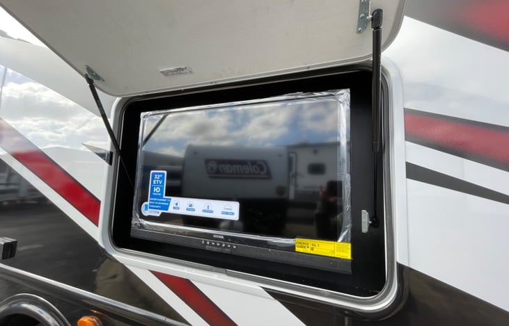 Exterior Entertainment