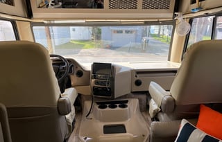 2021 Thor ACE 27.2 Motorcoach