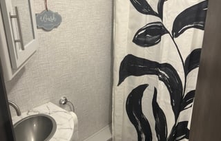 2021 Keystone RV Bullet 250BHS - Sleeps 8!