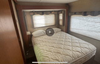 Rustic Alaska Igloo with master bedroom & bathroom