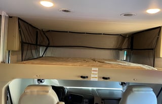 2021 Thor Motor Coach Miramar 35.2