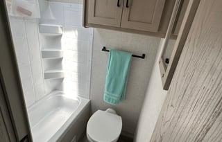 Lightweight! NEW! 2023 Forest River E-pro 19bh