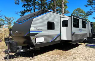 2022 Coachmen Catalina Legacy