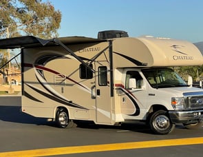 Thor Motor Coach Chateau 22B