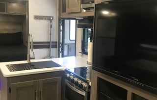 2022 CrossRoads Sunset Trail KING BED DUAL AC's