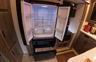 2022 Vengeance Rogue Armored Bunkhouse