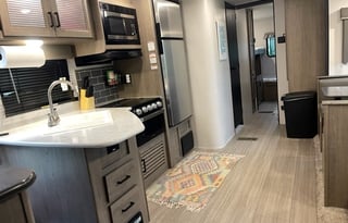 2021 Keystone RV Hideout 318BR