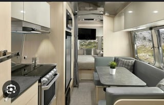 2023 Airstream RV Flying Cloud 23FB