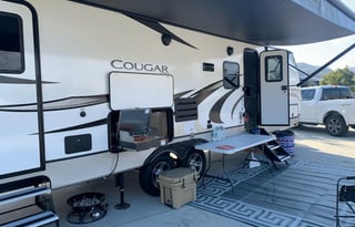 King Master, Fully Loaded Luxury, Turn-Key Ready!