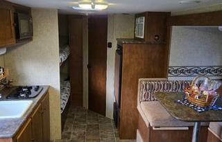 2016 KZ Spree Escape E196S With Bunks