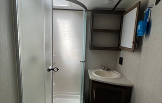 The Crow’s Nest, Family Friendly, Trailer Rental