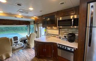Matilda the Mirada - Coachmen Mirada 35BH