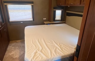 2016 thor ace 30.1 motorhome Class A