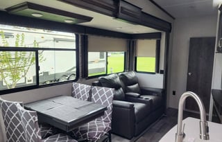 2019 Keystone Montana High Country Delivery Only