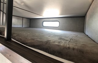 2018 Forest River-California Cherokee Arctic Wolf