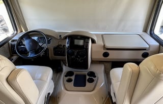 Upgraded 2017 Thor Miramar 34.1 Class A