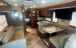 2016 thor ace 30.1 motorhome Class A