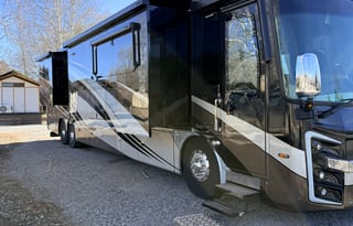 2018 Entegra Aspire 44R Luxury Class A