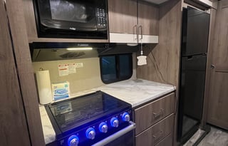 2022 Grand Design Imagine 3250BH