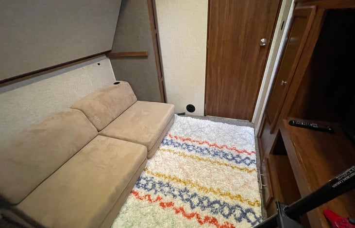 Fold out couch/futon