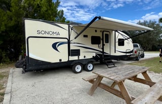 Cozy RV – Perfect for Family Adventures