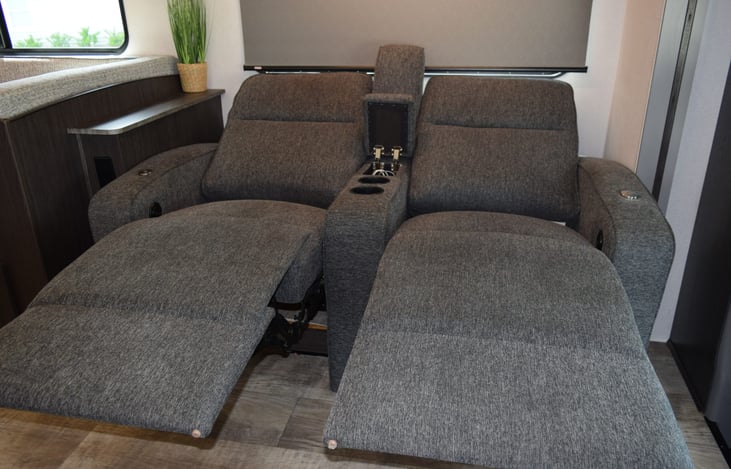 Full Recline, Full Bliss 😌💺