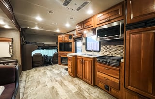 Family & Pet Friendly Super C RV Camper Rental