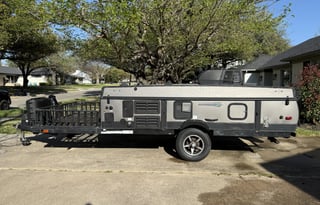 Pop Up Camper w/ Cargo Deck