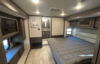 Luxury 41’ Coachmen - 2 full bath, Diesel RV | A-2