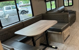 2020 Coachmen Freedom Express 292BHDS